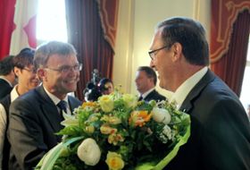Der neue Regierungspräsident Kaspar Schläpfer und der neue Präsident des Grossen Rates, Peter Kummer